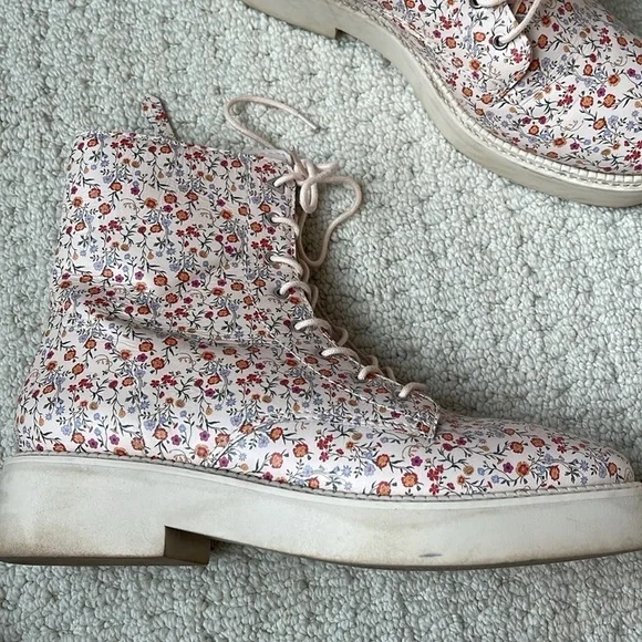 Schutz Mckenzie Floral Leather Boots Size 8.5 - Picture 5 of 12